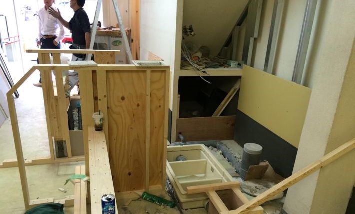 焼肉店の厨房設計打合せ｜飲食店開業・厨房機器の販売・修理・買取の