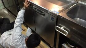 厨房機器の搬入費と設置費のアイキャッチ画像
